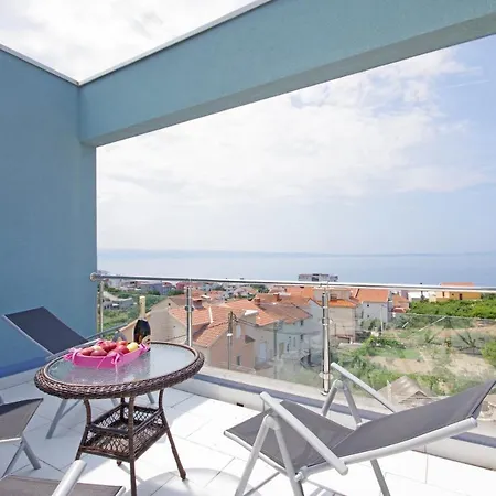 Tatiana Penthouse * Podstrana
