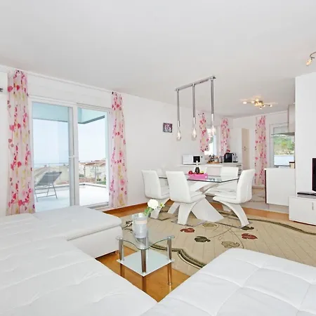 Tatiana Penthouse
